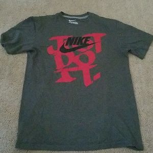 Nike tee